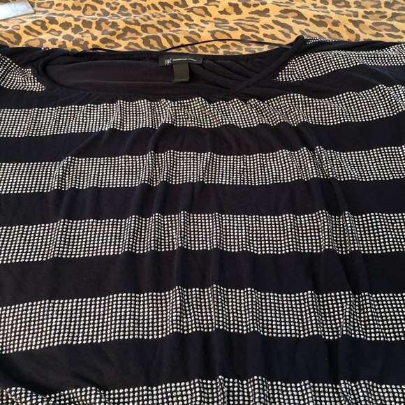 INC International Concepts size
XL  navy & silver studded top short sleeve - Picture 5 of 12